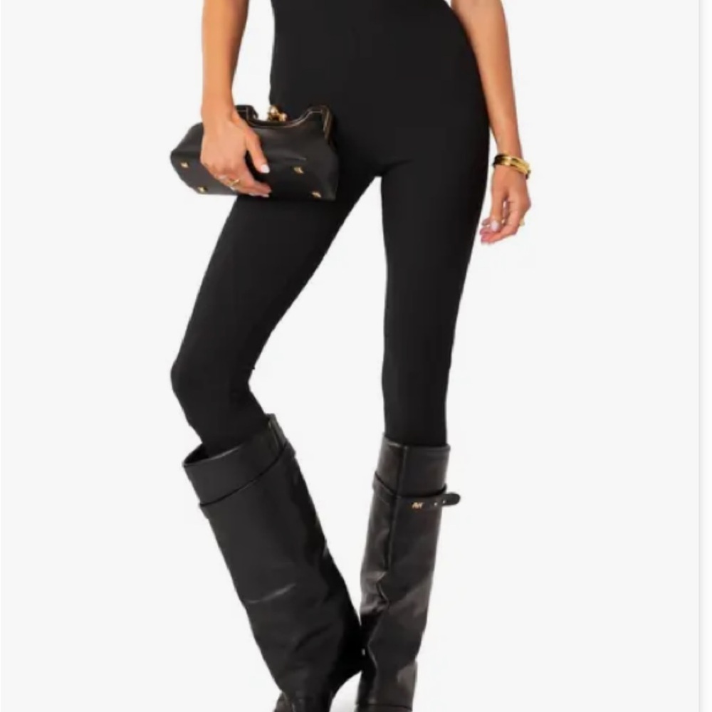 Edikted Black Leggings Sleek Stretchy Fit